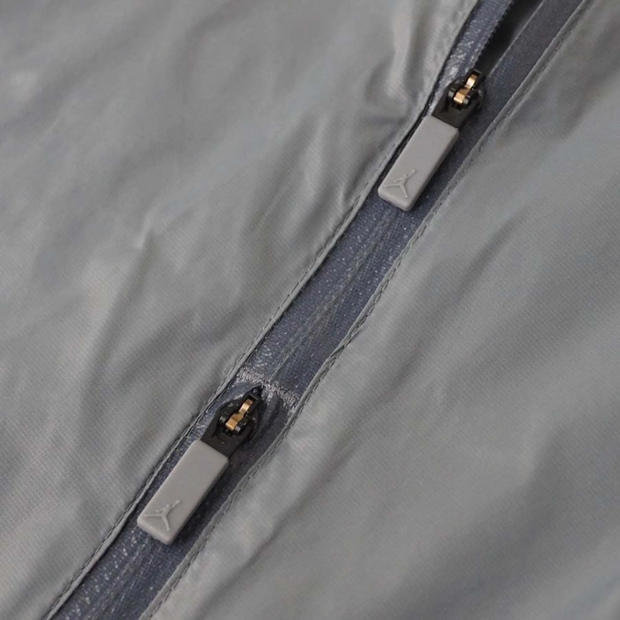 Air Jordan Lightweight Parka Men's Jacket Grey