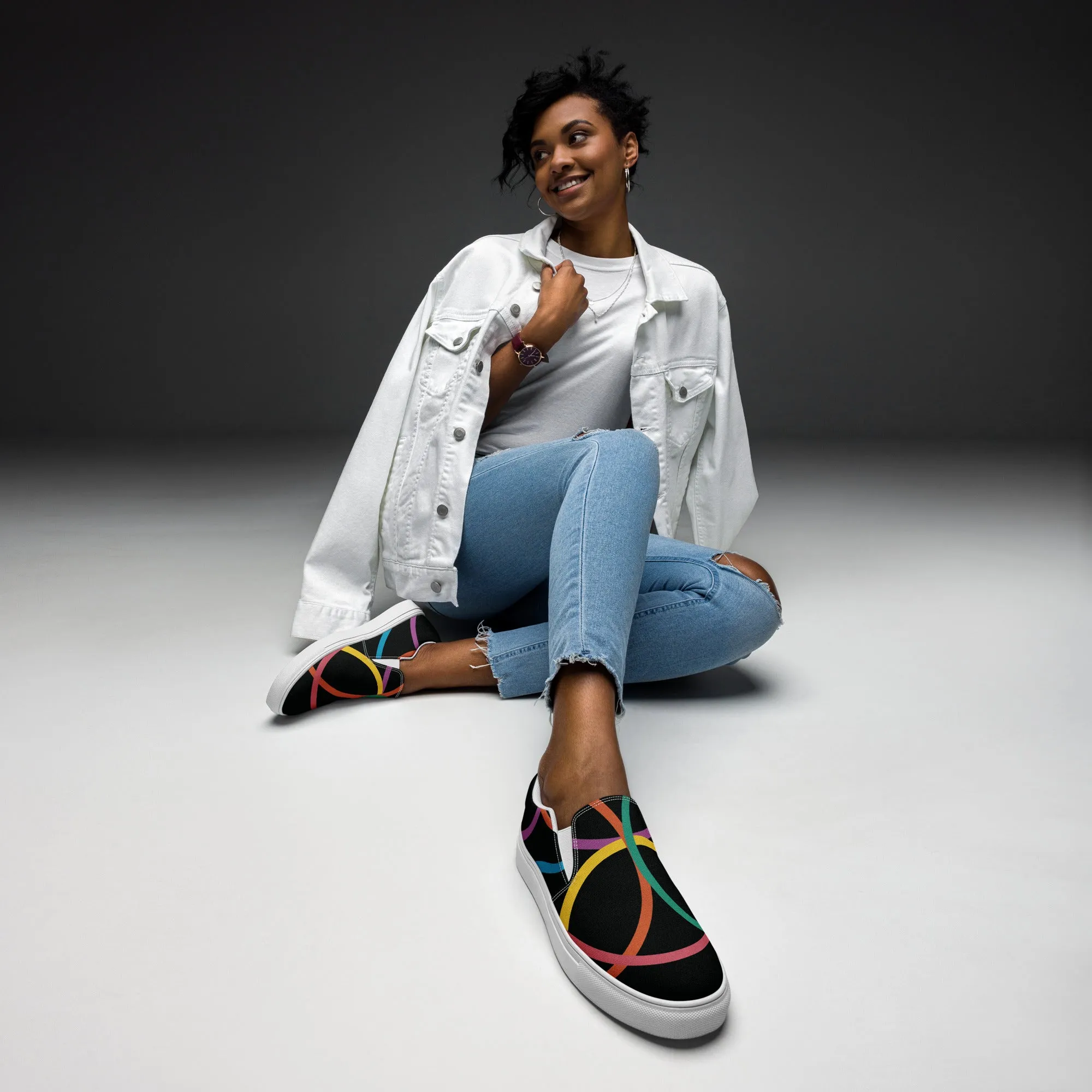 CONNECTED Women’s Slip-On Canvas Shoes