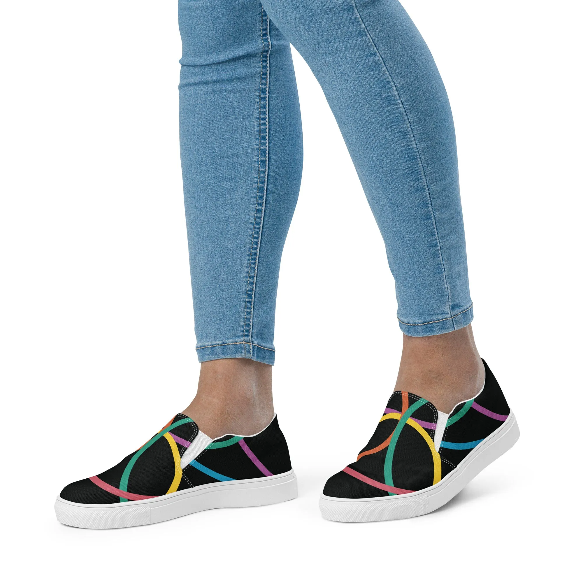 CONNECTED Women’s Slip-On Canvas Shoes