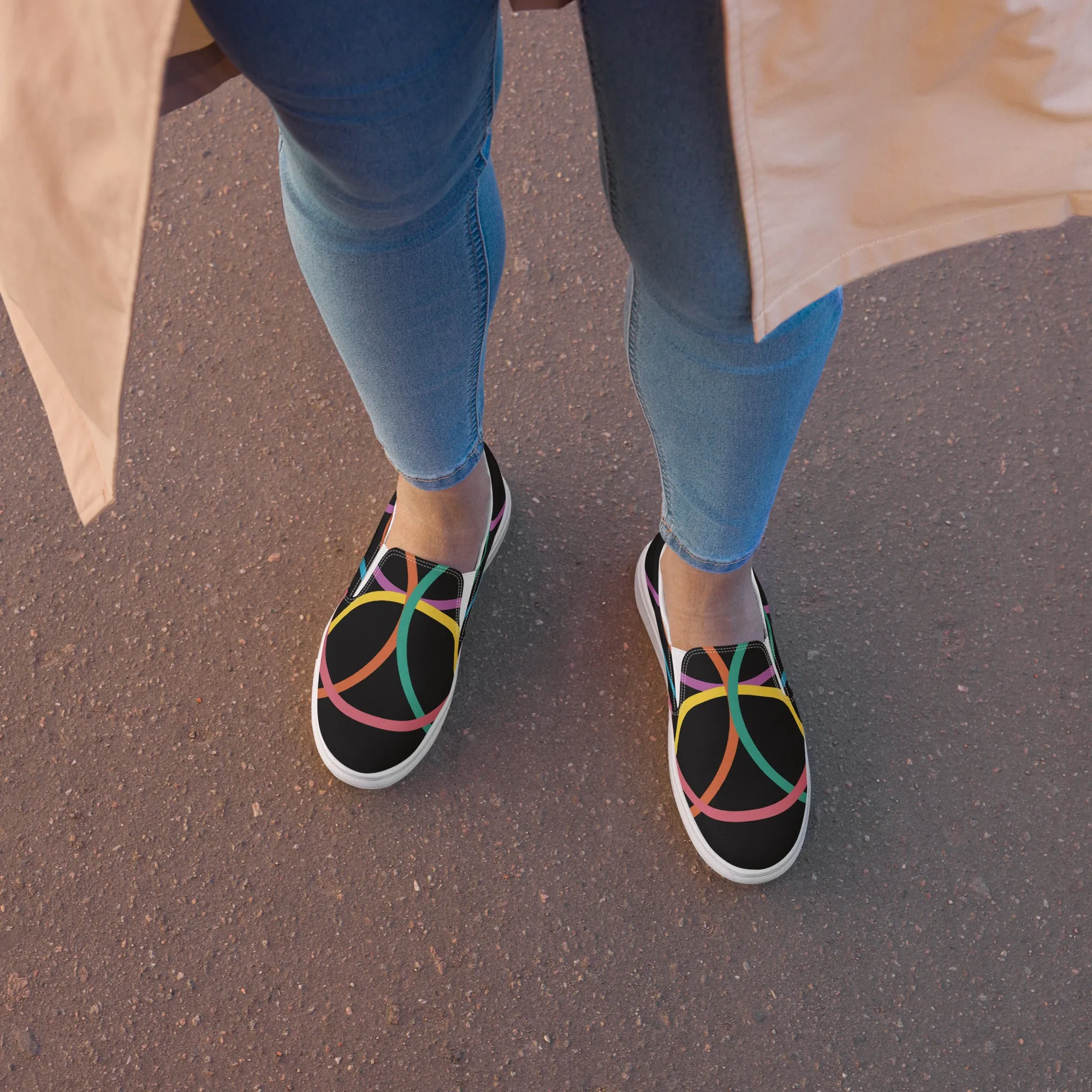 CONNECTED Women’s Slip-On Canvas Shoes