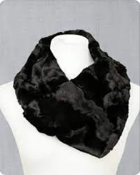 Infinity Scarf Cuddle Kit- Hide Caviar