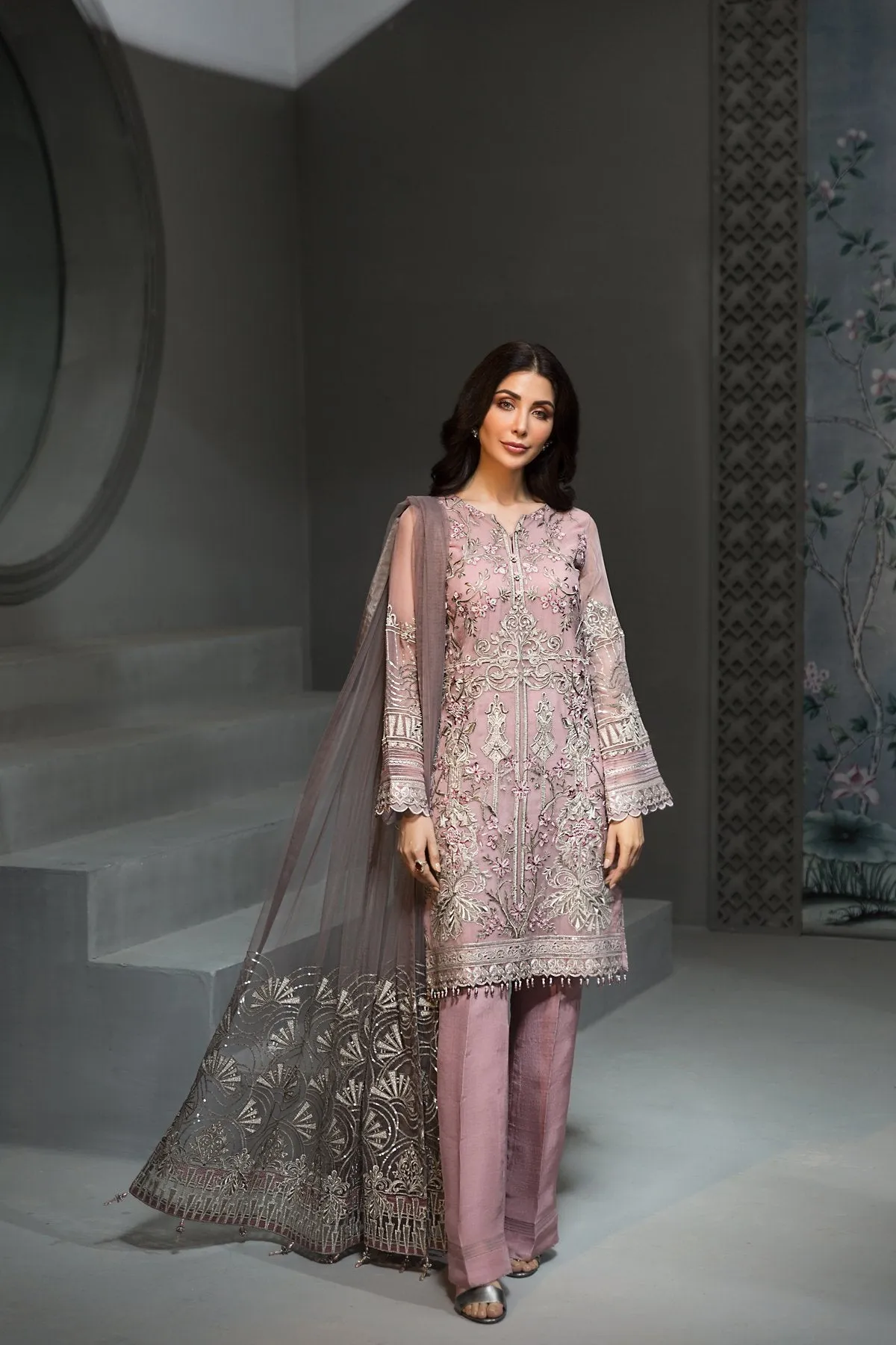 Latest Pakistani Chiffon Party Dress in Elegant Design #J4351