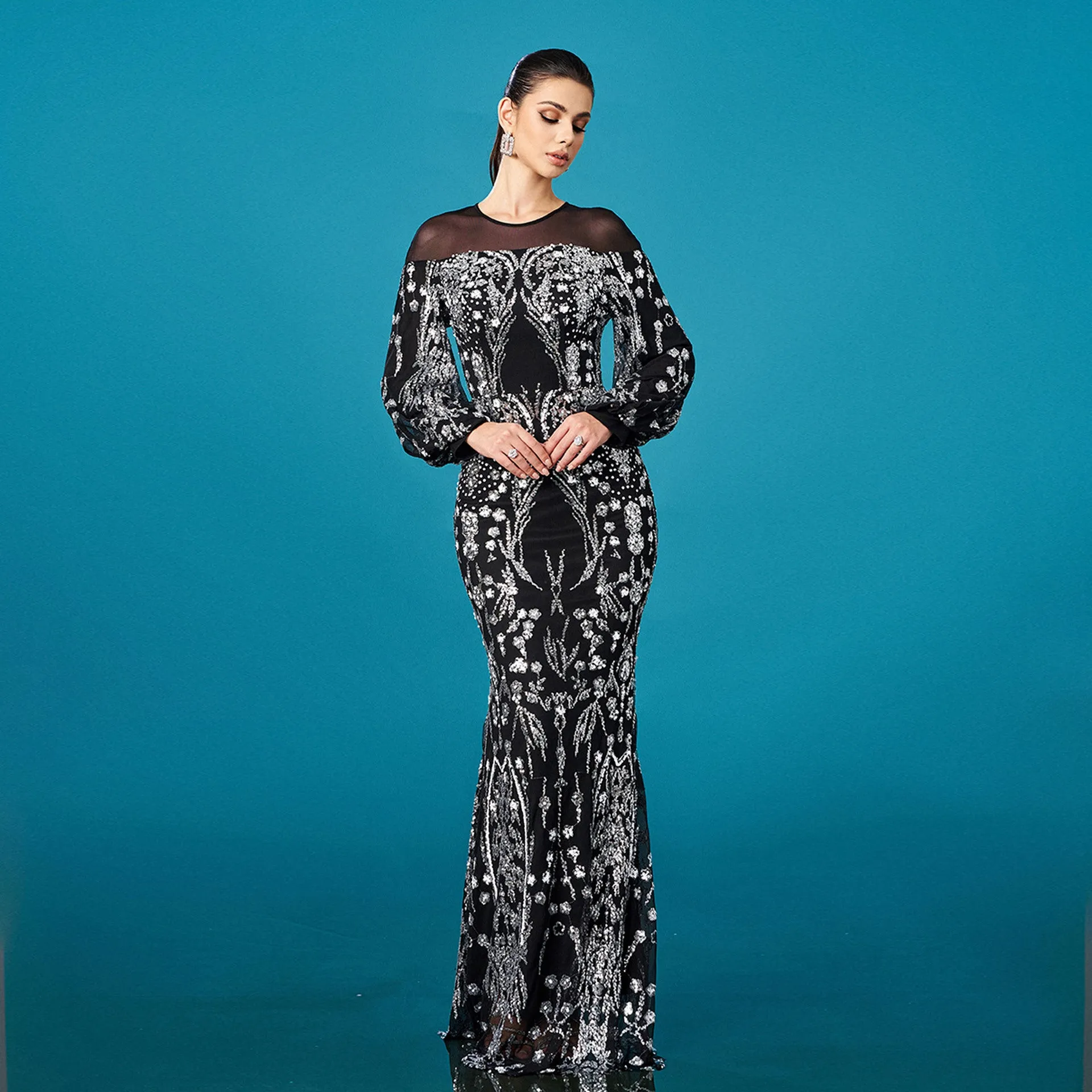 Long Sleeved Round Neck Sequined Sheath Evening Dress