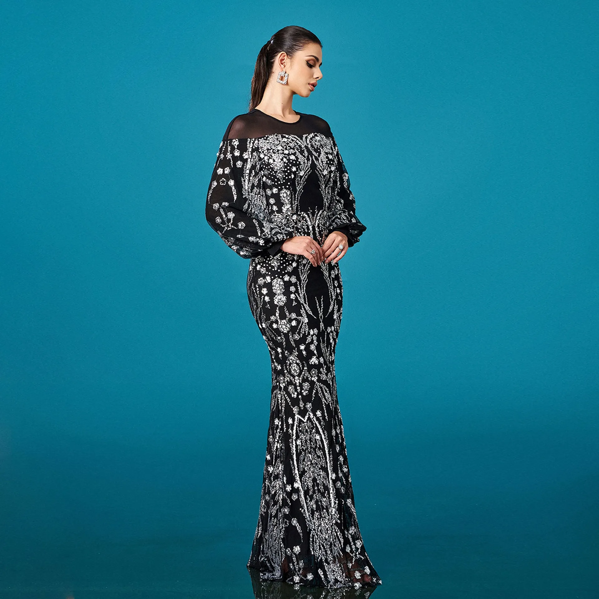 Long Sleeved Round Neck Sequined Sheath Evening Dress