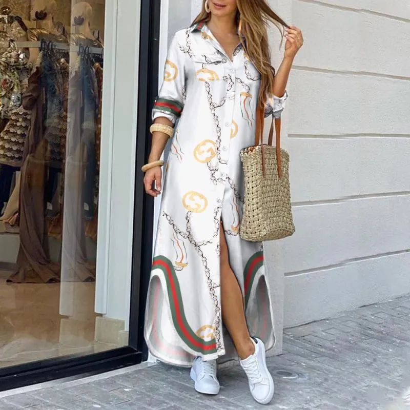Long-sleeved shirt dress with print and lapel collar