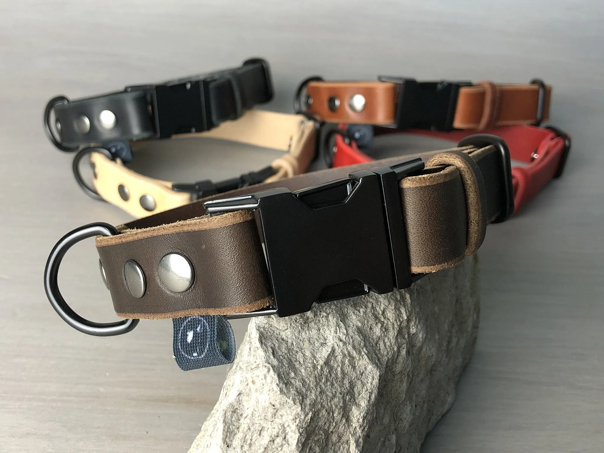 Quick Release Dog Collar in 5 Leather Colors and Custom Hardware