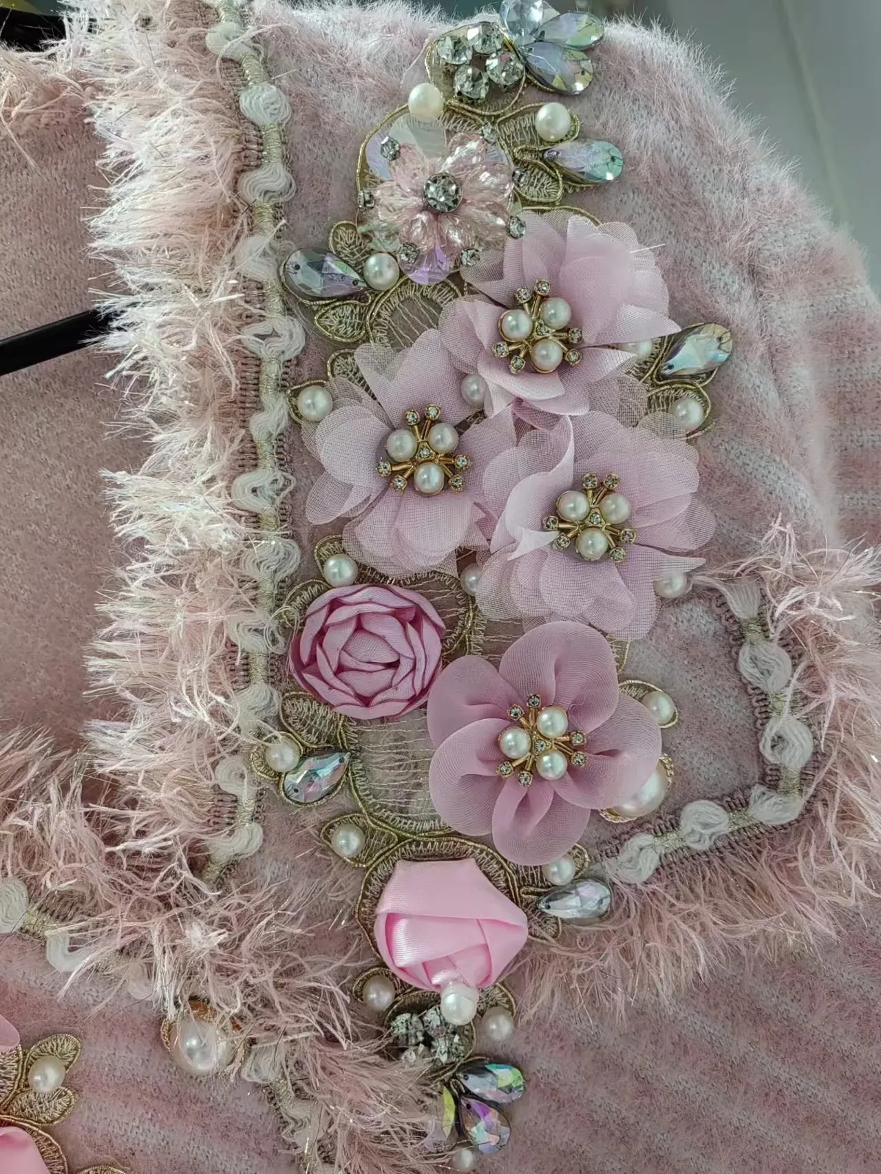 Real Photo Luxury Style Beaded Flower Stitch Knitwear Cardigan Coat For Women V-neck Autumn Winter Pink Sweater Outwear Jacket