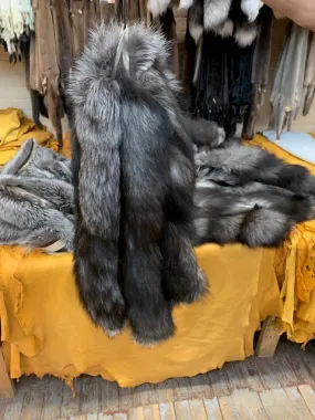Silver Fox Tail Hood Ruffs