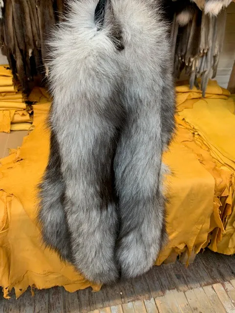 Silver Fox Tail Hood Ruffs