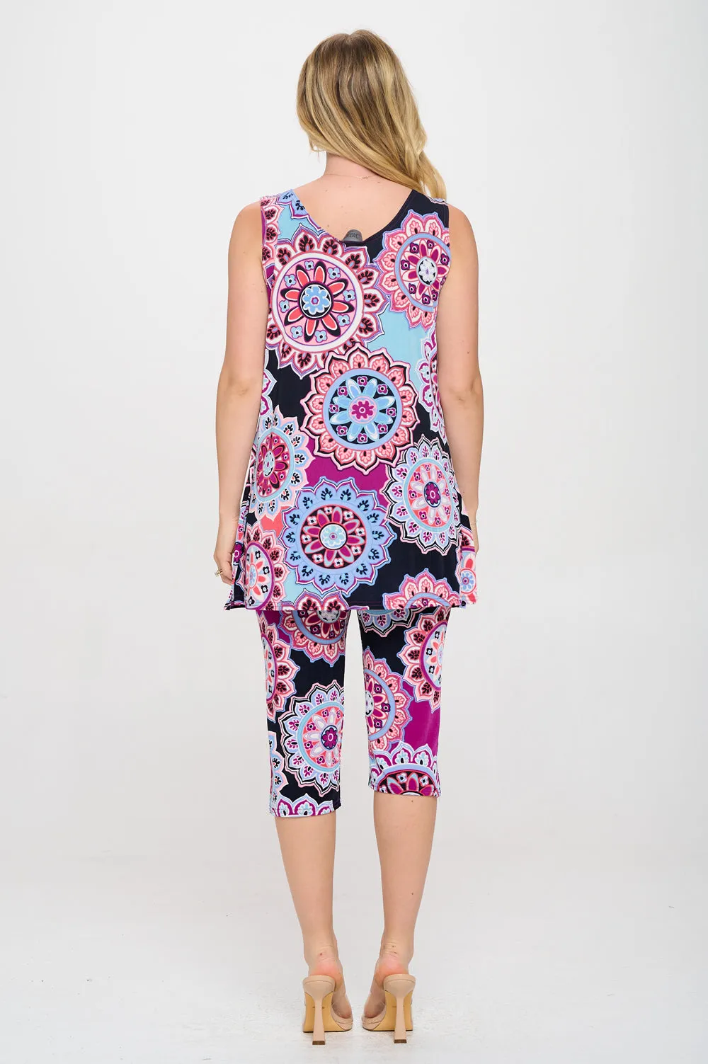 Two-Piece Sleeveless Top & Capri Pant Set-9002BN-TRP1-W439