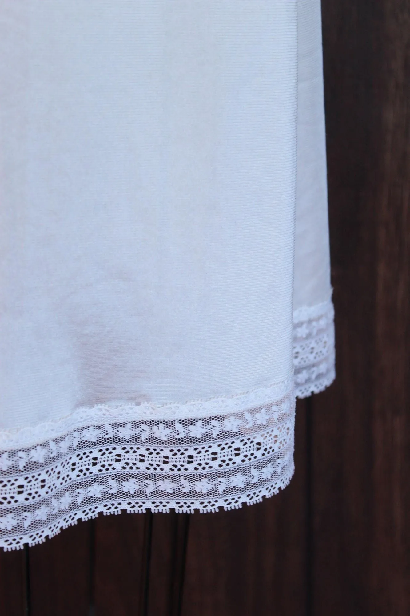 Vintage 1980s White Nylon Full Slip