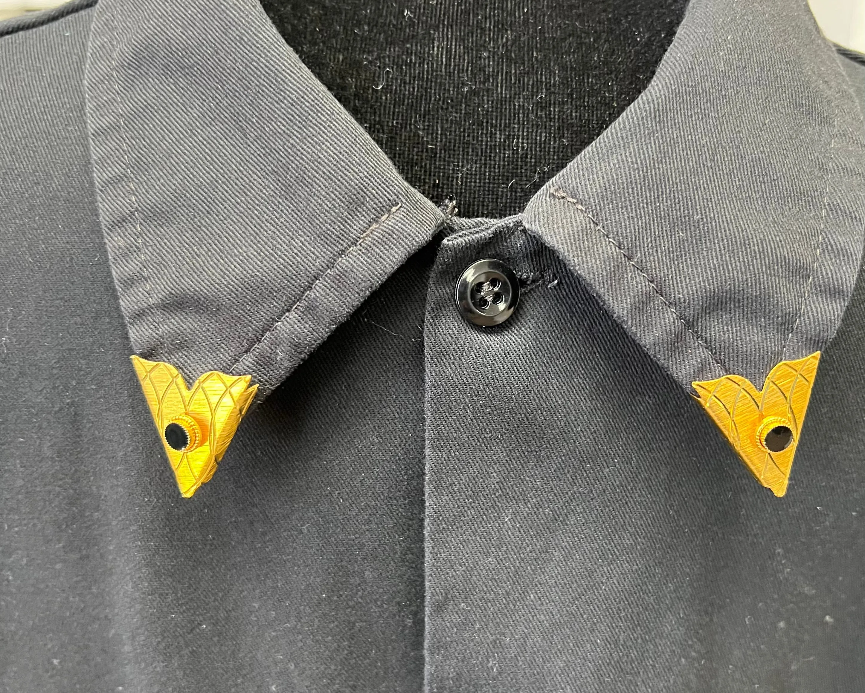 Vintage Collar Tips, 25mm long x 18mm, gold plated, with black  bead, sold by pair