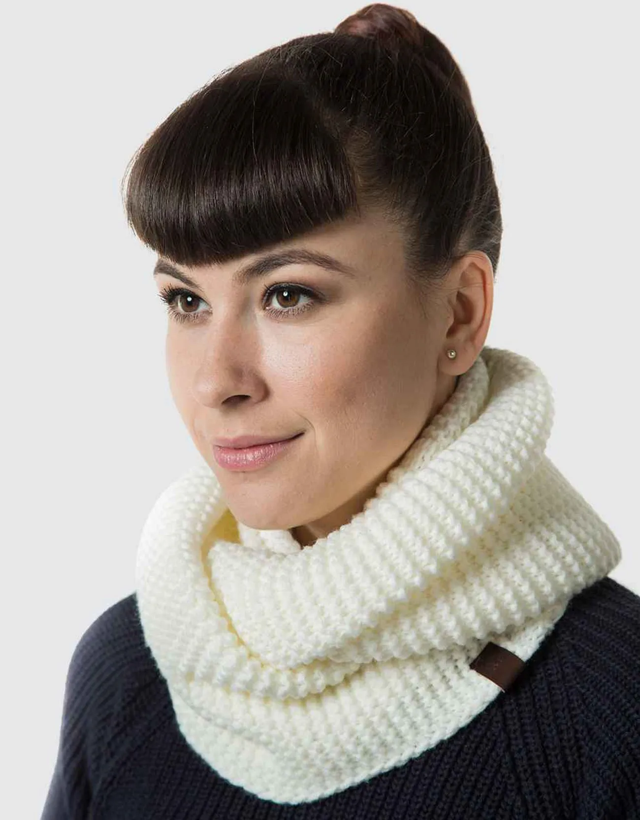 Women's Cable Knit Infinity Circle Scarf