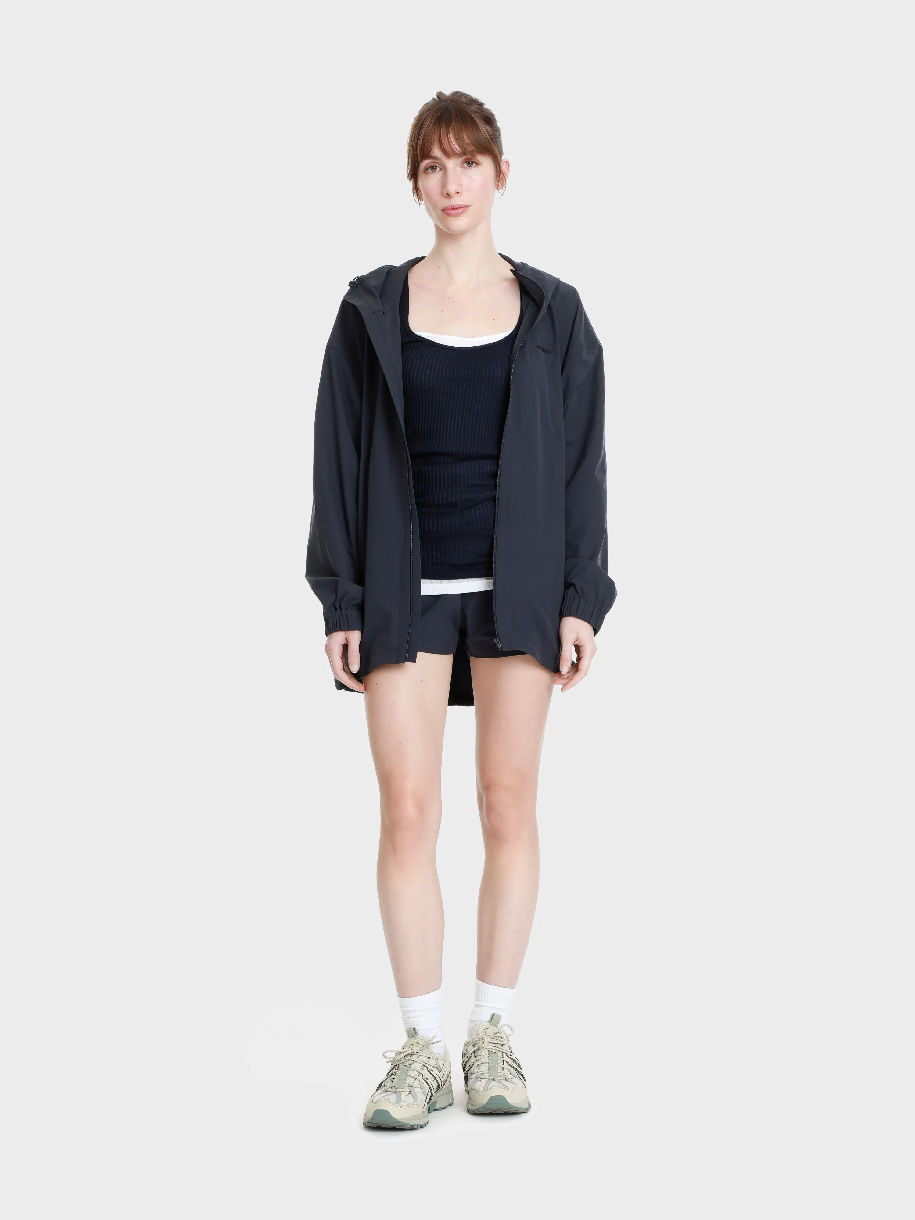Zip stretch taffeta adjustable windbreaker